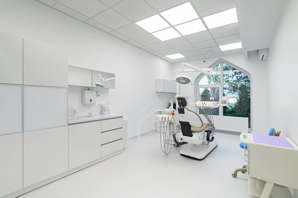 Modern dental clinic treatment room Dubai - 9 years dental marketing expertise
